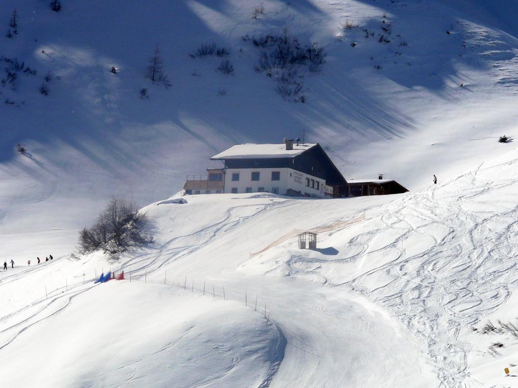 Hotel Edelweisshuette Ladurns Fleres Esterno foto